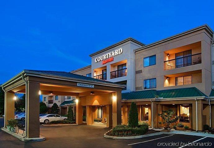 Hotel Courtyard Asheville